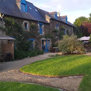 Domaine De La Tarais Calorguen